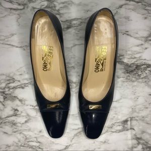 Vintage Salvatore Ferragamo Black Leather Patent Cap Toe Signature Heels 8.5